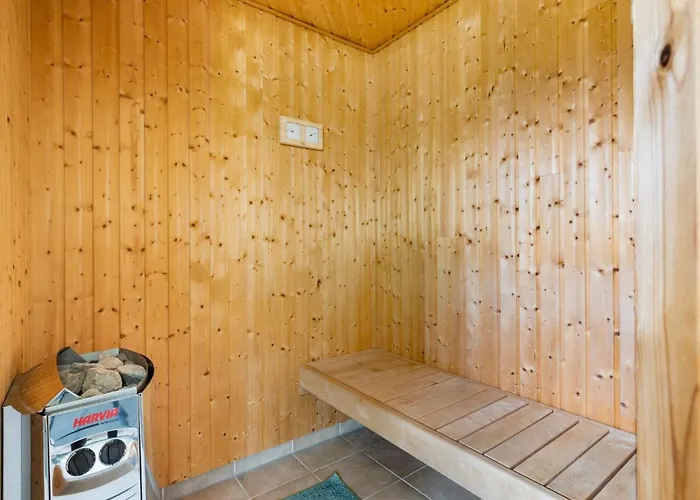 Holiday home Merrit - 280m From The Sea By Interhome *