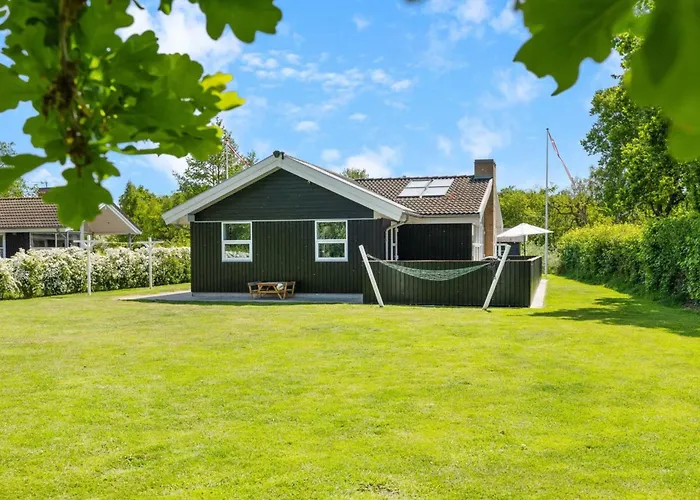 Merrit - 280m From The Sea By Interhome Holiday home Humble